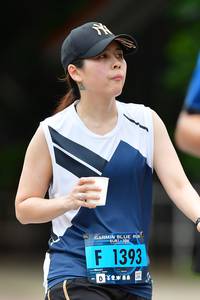 BIB: 110, 1393
                            <button type="button" onclick="openModal(4706022)" class="btn btn-primary btn-sm float-right btn-popup" data-toggle="modal" data-target=".modal-high-quality">
                        <i class="fas fa-shopping-cart"></i> Add to Cart
                    </button>
                                            <button type="button" onclick="isThisMe(4706022, true)" class="btn btn-success btn-sm float-right btn-popup btn-isme hidden" data-toggle="tooltip" data-placement="bottom" title="นี่คือรูปของคุณใช่ไหม คลิกที่นี่เพื่อเอาเข้าอัลบั้ม">
                        <i class="fas fa-plus"></i> Add to album
                    </button>
                    <button type="button" onclick="isThisMe(4706022, false)" class="btn btn-warning btn-sm float-right btn-popup btn-isnotme hidden">
                        <i class="fas fa-ban"></i> Remove from album
                    </button>