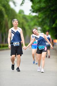 BIB: 6886, 1727
                            <button type="button" onclick="openModal(4600739)" class="btn btn-primary btn-sm float-right btn-popup" data-toggle="modal" data-target=".modal-high-quality">
                        <i class="fas fa-shopping-cart"></i> Add to Cart
                    </button>
                                            <button type="button" onclick="isThisMe(4600739, true)" class="btn btn-success btn-sm float-right btn-popup btn-isme hidden" data-toggle="tooltip" data-placement="bottom" title="นี่คือรูปของคุณใช่ไหม คลิกที่นี่เพื่อเอาเข้าอัลบั้ม">
                        <i class="fas fa-plus"></i> Add to album
                    </button>
                    <button type="button" onclick="isThisMe(4600739, false)" class="btn btn-warning btn-sm float-right btn-popup btn-isnotme hidden">
                        <i class="fas fa-ban"></i> Remove from album
                    </button>