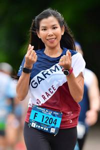 BIB: 1204, 110
                            <button type="button" onclick="openModal(4688174)" class="btn btn-primary btn-sm float-right btn-popup" data-toggle="modal" data-target=".modal-high-quality">
                        <i class="fas fa-shopping-cart"></i> Add to Cart
                    </button>
                                            <button type="button" onclick="isThisMe(4688174, true)" class="btn btn-success btn-sm float-right btn-popup btn-isme hidden" data-toggle="tooltip" data-placement="bottom" title="นี่คือรูปของคุณใช่ไหม คลิกที่นี่เพื่อเอาเข้าอัลบั้ม">
                        <i class="fas fa-plus"></i> Add to album
                    </button>
                    <button type="button" onclick="isThisMe(4688174, false)" class="btn btn-warning btn-sm float-right btn-popup btn-isnotme hidden">
                        <i class="fas fa-ban"></i> Remove from album
                    </button>