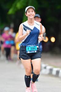 BIB: 2591
                            <button type="button" onclick="openModal(4685969)" class="btn btn-primary btn-sm float-right btn-popup" data-toggle="modal" data-target=".modal-high-quality">
                        <i class="fas fa-shopping-cart"></i> Add to Cart
                    </button>
                                            <button type="button" onclick="isThisMe(4685969, true)" class="btn btn-success btn-sm float-right btn-popup btn-isme hidden" data-toggle="tooltip" data-placement="bottom" title="นี่คือรูปของคุณใช่ไหม คลิกที่นี่เพื่อเอาเข้าอัลบั้ม">
                        <i class="fas fa-plus"></i> Add to album
                    </button>
                    <button type="button" onclick="isThisMe(4685969, false)" class="btn btn-warning btn-sm float-right btn-popup btn-isnotme hidden">
                        <i class="fas fa-ban"></i> Remove from album
                    </button>