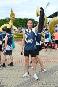 BIB: 8228
                            <button type="button" onclick="openModal(4596108)" class="btn btn-primary btn-sm float-right btn-popup" data-toggle="modal" data-target=".modal-high-quality">
                        <i class="fas fa-shopping-cart"></i> Add to Cart
                    </button>
                                            <button type="button" onclick="isThisMe(4596108, true)" class="btn btn-success btn-sm float-right btn-popup btn-isme hidden" data-toggle="tooltip" data-placement="bottom" title="นี่คือรูปของคุณใช่ไหม คลิกที่นี่เพื่อเอาเข้าอัลบั้ม">
                        <i class="fas fa-plus"></i> Add to album
                    </button>
                    <button type="button" onclick="isThisMe(4596108, false)" class="btn btn-warning btn-sm float-right btn-popup btn-isnotme hidden">
                        <i class="fas fa-ban"></i> Remove from album
                    </button>