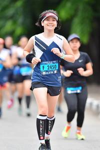 BIB: 2450
                            <button type="button" onclick="openModal(4686257)" class="btn btn-primary btn-sm float-right btn-popup" data-toggle="modal" data-target=".modal-high-quality">
                        <i class="fas fa-shopping-cart"></i> Add to Cart
                    </button>
                                            <button type="button" onclick="isThisMe(4686257, true)" class="btn btn-success btn-sm float-right btn-popup btn-isme hidden" data-toggle="tooltip" data-placement="bottom" title="นี่คือรูปของคุณใช่ไหม คลิกที่นี่เพื่อเอาเข้าอัลบั้ม">
                        <i class="fas fa-plus"></i> Add to album
                    </button>
                    <button type="button" onclick="isThisMe(4686257, false)" class="btn btn-warning btn-sm float-right btn-popup btn-isnotme hidden">
                        <i class="fas fa-ban"></i> Remove from album
                    </button>