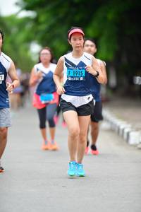 BIB: 1915
                            <button type="button" onclick="openModal(4605549)" class="btn btn-primary btn-sm float-right btn-popup" data-toggle="modal" data-target=".modal-high-quality">
                        <i class="fas fa-shopping-cart"></i> Add to Cart
                    </button>
                                            <button type="button" onclick="isThisMe(4605549, true)" class="btn btn-success btn-sm float-right btn-popup btn-isme hidden" data-toggle="tooltip" data-placement="bottom" title="นี่คือรูปของคุณใช่ไหม คลิกที่นี่เพื่อเอาเข้าอัลบั้ม">
                        <i class="fas fa-plus"></i> Add to album
                    </button>
                    <button type="button" onclick="isThisMe(4605549, false)" class="btn btn-warning btn-sm float-right btn-popup btn-isnotme hidden">
                        <i class="fas fa-ban"></i> Remove from album
                    </button>