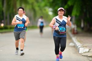 BIB: 1896
                            <button type="button" onclick="openModal(4602029)" class="btn btn-primary btn-sm float-right btn-popup" data-toggle="modal" data-target=".modal-high-quality">
                        <i class="fas fa-shopping-cart"></i> Add to Cart
                    </button>
                                            <button type="button" onclick="isThisMe(4602029, true)" class="btn btn-success btn-sm float-right btn-popup btn-isme hidden" data-toggle="tooltip" data-placement="bottom" title="นี่คือรูปของคุณใช่ไหม คลิกที่นี่เพื่อเอาเข้าอัลบั้ม">
                        <i class="fas fa-plus"></i> Add to album
                    </button>
                    <button type="button" onclick="isThisMe(4602029, false)" class="btn btn-warning btn-sm float-right btn-popup btn-isnotme hidden">
                        <i class="fas fa-ban"></i> Remove from album
                    </button>