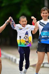 BIB: 215
                            <button type="button" onclick="openModal(4594696)" class="btn btn-primary btn-sm float-right btn-popup" data-toggle="modal" data-target=".modal-high-quality">
                        <i class="fas fa-shopping-cart"></i> Add to Cart
                    </button>
                                            <button type="button" onclick="isThisMe(4594696, true)" class="btn btn-success btn-sm float-right btn-popup btn-isme hidden" data-toggle="tooltip" data-placement="bottom" title="นี่คือรูปของคุณใช่ไหม คลิกที่นี่เพื่อเอาเข้าอัลบั้ม">
                        <i class="fas fa-plus"></i> Add to album
                    </button>
                    <button type="button" onclick="isThisMe(4594696, false)" class="btn btn-warning btn-sm float-right btn-popup btn-isnotme hidden">
                        <i class="fas fa-ban"></i> Remove from album
                    </button>