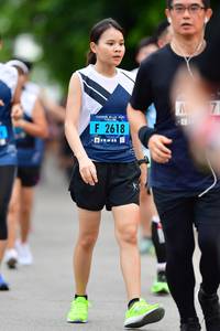 BIB: 2618
                            <button type="button" onclick="openModal(4686877)" class="btn btn-primary btn-sm float-right btn-popup" data-toggle="modal" data-target=".modal-high-quality">
                        <i class="fas fa-shopping-cart"></i> Add to Cart
                    </button>
                                            <button type="button" onclick="isThisMe(4686877, true)" class="btn btn-success btn-sm float-right btn-popup btn-isme hidden" data-toggle="tooltip" data-placement="bottom" title="นี่คือรูปของคุณใช่ไหม คลิกที่นี่เพื่อเอาเข้าอัลบั้ม">
                        <i class="fas fa-plus"></i> Add to album
                    </button>
                    <button type="button" onclick="isThisMe(4686877, false)" class="btn btn-warning btn-sm float-right btn-popup btn-isnotme hidden">
                        <i class="fas fa-ban"></i> Remove from album
                    </button>