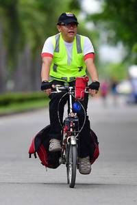 BIB: 
                            <button type="button" onclick="openModal(4704098)" class="btn btn-primary btn-sm float-right btn-popup" data-toggle="modal" data-target=".modal-high-quality">
                        <i class="fas fa-shopping-cart"></i> Add to Cart
                    </button>
                                            <button type="button" onclick="isThisMe(4704098, true)" class="btn btn-success btn-sm float-right btn-popup btn-isme hidden" data-toggle="tooltip" data-placement="bottom" title="นี่คือรูปของคุณใช่ไหม คลิกที่นี่เพื่อเอาเข้าอัลบั้ม">
                        <i class="fas fa-plus"></i> Add to album
                    </button>
                    <button type="button" onclick="isThisMe(4704098, false)" class="btn btn-warning btn-sm float-right btn-popup btn-isnotme hidden">
                        <i class="fas fa-ban"></i> Remove from album
                    </button>