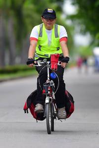 BIB: 
                            <button type="button" onclick="openModal(4704104)" class="btn btn-primary btn-sm float-right btn-popup" data-toggle="modal" data-target=".modal-high-quality">
                        <i class="fas fa-shopping-cart"></i> Add to Cart
                    </button>
                                            <button type="button" onclick="isThisMe(4704104, true)" class="btn btn-success btn-sm float-right btn-popup btn-isme hidden" data-toggle="tooltip" data-placement="bottom" title="นี่คือรูปของคุณใช่ไหม คลิกที่นี่เพื่อเอาเข้าอัลบั้ม">
                        <i class="fas fa-plus"></i> Add to album
                    </button>
                    <button type="button" onclick="isThisMe(4704104, false)" class="btn btn-warning btn-sm float-right btn-popup btn-isnotme hidden">
                        <i class="fas fa-ban"></i> Remove from album
                    </button>