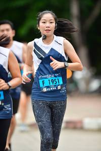 BIB: 1951
                            <button type="button" onclick="openModal(4602140)" class="btn btn-primary btn-sm float-right btn-popup" data-toggle="modal" data-target=".modal-high-quality">
                        <i class="fas fa-shopping-cart"></i> Add to Cart
                    </button>
                                            <button type="button" onclick="isThisMe(4602140, true)" class="btn btn-success btn-sm float-right btn-popup btn-isme hidden" data-toggle="tooltip" data-placement="bottom" title="นี่คือรูปของคุณใช่ไหม คลิกที่นี่เพื่อเอาเข้าอัลบั้ม">
                        <i class="fas fa-plus"></i> Add to album
                    </button>
                    <button type="button" onclick="isThisMe(4602140, false)" class="btn btn-warning btn-sm float-right btn-popup btn-isnotme hidden">
                        <i class="fas fa-ban"></i> Remove from album
                    </button>