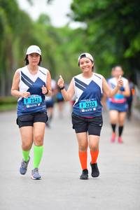 BIB: 2342, 2333
                            <button type="button" onclick="openModal(4594984)" class="btn btn-primary btn-sm float-right btn-popup" data-toggle="modal" data-target=".modal-high-quality">
                        <i class="fas fa-shopping-cart"></i> Add to Cart
                    </button>
                                            <button type="button" onclick="isThisMe(4594984, true)" class="btn btn-success btn-sm float-right btn-popup btn-isme hidden" data-toggle="tooltip" data-placement="bottom" title="นี่คือรูปของคุณใช่ไหม คลิกที่นี่เพื่อเอาเข้าอัลบั้ม">
                        <i class="fas fa-plus"></i> Add to album
                    </button>
                    <button type="button" onclick="isThisMe(4594984, false)" class="btn btn-warning btn-sm float-right btn-popup btn-isnotme hidden">
                        <i class="fas fa-ban"></i> Remove from album
                    </button>