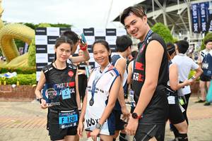 BIB: 1501, 100
                            <button type="button" onclick="openModal(4596176)" class="btn btn-primary btn-sm float-right btn-popup" data-toggle="modal" data-target=".modal-high-quality">
                        <i class="fas fa-shopping-cart"></i> Add to Cart
                    </button>
                                            <button type="button" onclick="isThisMe(4596176, true)" class="btn btn-success btn-sm float-right btn-popup btn-isme hidden" data-toggle="tooltip" data-placement="bottom" title="นี่คือรูปของคุณใช่ไหม คลิกที่นี่เพื่อเอาเข้าอัลบั้ม">
                        <i class="fas fa-plus"></i> Add to album
                    </button>
                    <button type="button" onclick="isThisMe(4596176, false)" class="btn btn-warning btn-sm float-right btn-popup btn-isnotme hidden">
                        <i class="fas fa-ban"></i> Remove from album
                    </button>