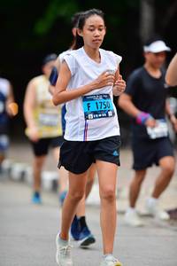 BIB: 1750
                            <button type="button" onclick="openModal(4608051)" class="btn btn-primary btn-sm float-right btn-popup" data-toggle="modal" data-target=".modal-high-quality">
                        <i class="fas fa-shopping-cart"></i> Add to Cart
                    </button>
                                            <button type="button" onclick="isThisMe(4608051, true)" class="btn btn-success btn-sm float-right btn-popup btn-isme hidden" data-toggle="tooltip" data-placement="bottom" title="นี่คือรูปของคุณใช่ไหม คลิกที่นี่เพื่อเอาเข้าอัลบั้ม">
                        <i class="fas fa-plus"></i> Add to album
                    </button>
                    <button type="button" onclick="isThisMe(4608051, false)" class="btn btn-warning btn-sm float-right btn-popup btn-isnotme hidden">
                        <i class="fas fa-ban"></i> Remove from album
                    </button>