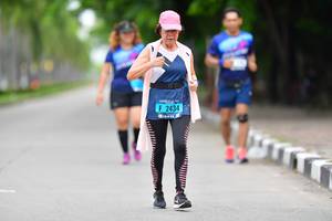 BIB: 2434
                            <button type="button" onclick="openModal(4592840)" class="btn btn-primary btn-sm float-right btn-popup" data-toggle="modal" data-target=".modal-high-quality">
                        <i class="fas fa-shopping-cart"></i> Add to Cart
                    </button>
                                            <button type="button" onclick="isThisMe(4592840, true)" class="btn btn-success btn-sm float-right btn-popup btn-isme hidden" data-toggle="tooltip" data-placement="bottom" title="นี่คือรูปของคุณใช่ไหม คลิกที่นี่เพื่อเอาเข้าอัลบั้ม">
                        <i class="fas fa-plus"></i> Add to album
                    </button>
                    <button type="button" onclick="isThisMe(4592840, false)" class="btn btn-warning btn-sm float-right btn-popup btn-isnotme hidden">
                        <i class="fas fa-ban"></i> Remove from album
                    </button>