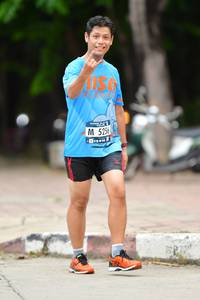 BIB: 5256
                            <button type="button" onclick="openModal(4703119)" class="btn btn-primary btn-sm float-right btn-popup" data-toggle="modal" data-target=".modal-high-quality">
                        <i class="fas fa-shopping-cart"></i> Add to Cart
                    </button>
                                            <button type="button" onclick="isThisMe(4703119, true)" class="btn btn-success btn-sm float-right btn-popup btn-isme hidden" data-toggle="tooltip" data-placement="bottom" title="นี่คือรูปของคุณใช่ไหม คลิกที่นี่เพื่อเอาเข้าอัลบั้ม">
                        <i class="fas fa-plus"></i> Add to album
                    </button>
                    <button type="button" onclick="isThisMe(4703119, false)" class="btn btn-warning btn-sm float-right btn-popup btn-isnotme hidden">
                        <i class="fas fa-ban"></i> Remove from album
                    </button>