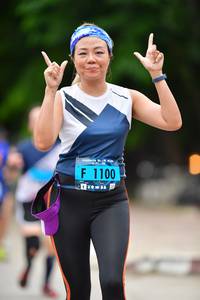 BIB: 1100
                            <button type="button" onclick="openModal(4605007)" class="btn btn-primary btn-sm float-right btn-popup" data-toggle="modal" data-target=".modal-high-quality">
                        <i class="fas fa-shopping-cart"></i> Add to Cart
                    </button>
                                            <button type="button" onclick="isThisMe(4605007, true)" class="btn btn-success btn-sm float-right btn-popup btn-isme hidden" data-toggle="tooltip" data-placement="bottom" title="นี่คือรูปของคุณใช่ไหม คลิกที่นี่เพื่อเอาเข้าอัลบั้ม">
                        <i class="fas fa-plus"></i> Add to album
                    </button>
                    <button type="button" onclick="isThisMe(4605007, false)" class="btn btn-warning btn-sm float-right btn-popup btn-isnotme hidden">
                        <i class="fas fa-ban"></i> Remove from album
                    </button>