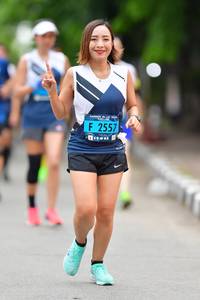 BIB: 2557
                            <button type="button" onclick="openModal(4687038)" class="btn btn-primary btn-sm float-right btn-popup" data-toggle="modal" data-target=".modal-high-quality">
                        <i class="fas fa-shopping-cart"></i> Add to Cart
                    </button>
                                            <button type="button" onclick="isThisMe(4687038, true)" class="btn btn-success btn-sm float-right btn-popup btn-isme hidden" data-toggle="tooltip" data-placement="bottom" title="นี่คือรูปของคุณใช่ไหม คลิกที่นี่เพื่อเอาเข้าอัลบั้ม">
                        <i class="fas fa-plus"></i> Add to album
                    </button>
                    <button type="button" onclick="isThisMe(4687038, false)" class="btn btn-warning btn-sm float-right btn-popup btn-isnotme hidden">
                        <i class="fas fa-ban"></i> Remove from album
                    </button>