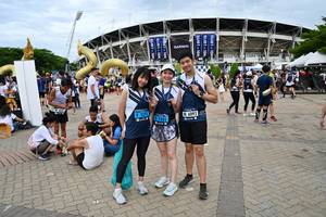 BIB: 1271, 6092, 1431
                            <button type="button" onclick="openModal(4595979)" class="btn btn-primary btn-sm float-right btn-popup" data-toggle="modal" data-target=".modal-high-quality">
                        <i class="fas fa-shopping-cart"></i> Add to Cart
                    </button>
                                            <button type="button" onclick="isThisMe(4595979, true)" class="btn btn-success btn-sm float-right btn-popup btn-isme hidden" data-toggle="tooltip" data-placement="bottom" title="นี่คือรูปของคุณใช่ไหม คลิกที่นี่เพื่อเอาเข้าอัลบั้ม">
                        <i class="fas fa-plus"></i> Add to album
                    </button>
                    <button type="button" onclick="isThisMe(4595979, false)" class="btn btn-warning btn-sm float-right btn-popup btn-isnotme hidden">
                        <i class="fas fa-ban"></i> Remove from album
                    </button>