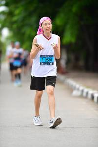 BIB: 2520
                            <button type="button" onclick="openModal(4592316)" class="btn btn-primary btn-sm float-right btn-popup" data-toggle="modal" data-target=".modal-high-quality">
                        <i class="fas fa-shopping-cart"></i> Add to Cart
                    </button>
                                            <button type="button" onclick="isThisMe(4592316, true)" class="btn btn-success btn-sm float-right btn-popup btn-isme hidden" data-toggle="tooltip" data-placement="bottom" title="นี่คือรูปของคุณใช่ไหม คลิกที่นี่เพื่อเอาเข้าอัลบั้ม">
                        <i class="fas fa-plus"></i> Add to album
                    </button>
                    <button type="button" onclick="isThisMe(4592316, false)" class="btn btn-warning btn-sm float-right btn-popup btn-isnotme hidden">
                        <i class="fas fa-ban"></i> Remove from album
                    </button>