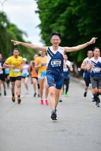 BIB: 5062
                            <button type="button" onclick="openModal(4630582)" class="btn btn-primary btn-sm float-right btn-popup" data-toggle="modal" data-target=".modal-high-quality">
                        <i class="fas fa-shopping-cart"></i> Add to Cart
                    </button>
                                            <button type="button" onclick="isThisMe(4630582, true)" class="btn btn-success btn-sm float-right btn-popup btn-isme hidden" data-toggle="tooltip" data-placement="bottom" title="นี่คือรูปของคุณใช่ไหม คลิกที่นี่เพื่อเอาเข้าอัลบั้ม">
                        <i class="fas fa-plus"></i> Add to album
                    </button>
                    <button type="button" onclick="isThisMe(4630582, false)" class="btn btn-warning btn-sm float-right btn-popup btn-isnotme hidden">
                        <i class="fas fa-ban"></i> Remove from album
                    </button>