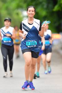 BIB: 2210
                            <button type="button" onclick="openModal(4702943)" class="btn btn-primary btn-sm float-right btn-popup" data-toggle="modal" data-target=".modal-high-quality">
                        <i class="fas fa-shopping-cart"></i> Add to Cart
                    </button>
                                            <button type="button" onclick="isThisMe(4702943, true)" class="btn btn-success btn-sm float-right btn-popup btn-isme hidden" data-toggle="tooltip" data-placement="bottom" title="นี่คือรูปของคุณใช่ไหม คลิกที่นี่เพื่อเอาเข้าอัลบั้ม">
                        <i class="fas fa-plus"></i> Add to album
                    </button>
                    <button type="button" onclick="isThisMe(4702943, false)" class="btn btn-warning btn-sm float-right btn-popup btn-isnotme hidden">
                        <i class="fas fa-ban"></i> Remove from album
                    </button>