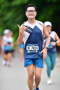 BIB: 7824
                            <button type="button" onclick="openModal(4682048)" class="btn btn-primary btn-sm float-right btn-popup" data-toggle="modal" data-target=".modal-high-quality">
                        <i class="fas fa-shopping-cart"></i> Add to Cart
                    </button>
                                            <button type="button" onclick="isThisMe(4682048, true)" class="btn btn-success btn-sm float-right btn-popup btn-isme hidden" data-toggle="tooltip" data-placement="bottom" title="นี่คือรูปของคุณใช่ไหม คลิกที่นี่เพื่อเอาเข้าอัลบั้ม">
                        <i class="fas fa-plus"></i> Add to album
                    </button>
                    <button type="button" onclick="isThisMe(4682048, false)" class="btn btn-warning btn-sm float-right btn-popup btn-isnotme hidden">
                        <i class="fas fa-ban"></i> Remove from album
                    </button>