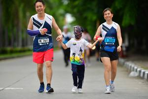 BIB: 2151, 7611
                            <button type="button" onclick="openModal(4594622)" class="btn btn-primary btn-sm float-right btn-popup" data-toggle="modal" data-target=".modal-high-quality">
                        <i class="fas fa-shopping-cart"></i> Add to Cart
                    </button>
                                            <button type="button" onclick="isThisMe(4594622, true)" class="btn btn-success btn-sm float-right btn-popup btn-isme hidden" data-toggle="tooltip" data-placement="bottom" title="นี่คือรูปของคุณใช่ไหม คลิกที่นี่เพื่อเอาเข้าอัลบั้ม">
                        <i class="fas fa-plus"></i> Add to album
                    </button>
                    <button type="button" onclick="isThisMe(4594622, false)" class="btn btn-warning btn-sm float-right btn-popup btn-isnotme hidden">
                        <i class="fas fa-ban"></i> Remove from album
                    </button>