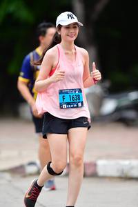 BIB: 1638
                            <button type="button" onclick="openModal(4686932)" class="btn btn-primary btn-sm float-right btn-popup" data-toggle="modal" data-target=".modal-high-quality">
                        <i class="fas fa-shopping-cart"></i> Add to Cart
                    </button>
                                            <button type="button" onclick="isThisMe(4686932, true)" class="btn btn-success btn-sm float-right btn-popup btn-isme hidden" data-toggle="tooltip" data-placement="bottom" title="นี่คือรูปของคุณใช่ไหม คลิกที่นี่เพื่อเอาเข้าอัลบั้ม">
                        <i class="fas fa-plus"></i> Add to album
                    </button>
                    <button type="button" onclick="isThisMe(4686932, false)" class="btn btn-warning btn-sm float-right btn-popup btn-isnotme hidden">
                        <i class="fas fa-ban"></i> Remove from album
                    </button>