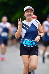 BIB: 1041
                            <button type="button" onclick="openModal(4607808)" class="btn btn-primary btn-sm float-right btn-popup" data-toggle="modal" data-target=".modal-high-quality">
                        <i class="fas fa-shopping-cart"></i> Add to Cart
                    </button>
                                            <button type="button" onclick="isThisMe(4607808, true)" class="btn btn-success btn-sm float-right btn-popup btn-isme hidden" data-toggle="tooltip" data-placement="bottom" title="นี่คือรูปของคุณใช่ไหม คลิกที่นี่เพื่อเอาเข้าอัลบั้ม">
                        <i class="fas fa-plus"></i> Add to album
                    </button>
                    <button type="button" onclick="isThisMe(4607808, false)" class="btn btn-warning btn-sm float-right btn-popup btn-isnotme hidden">
                        <i class="fas fa-ban"></i> Remove from album
                    </button>