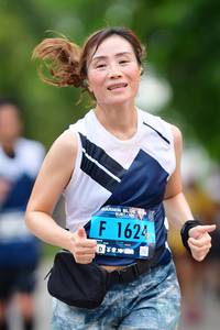 BIB: 1624
                            <button type="button" onclick="openModal(4688257)" class="btn btn-primary btn-sm float-right btn-popup" data-toggle="modal" data-target=".modal-high-quality">
                        <i class="fas fa-shopping-cart"></i> Add to Cart
                    </button>
                                            <button type="button" onclick="isThisMe(4688257, true)" class="btn btn-success btn-sm float-right btn-popup btn-isme hidden" data-toggle="tooltip" data-placement="bottom" title="นี่คือรูปของคุณใช่ไหม คลิกที่นี่เพื่อเอาเข้าอัลบั้ม">
                        <i class="fas fa-plus"></i> Add to album
                    </button>
                    <button type="button" onclick="isThisMe(4688257, false)" class="btn btn-warning btn-sm float-right btn-popup btn-isnotme hidden">
                        <i class="fas fa-ban"></i> Remove from album
                    </button>