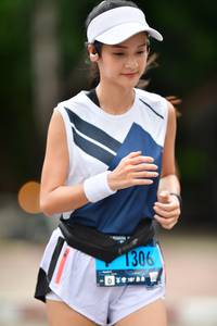 BIB: 1306
                            <button type="button" onclick="openModal(4617094)" class="btn btn-primary btn-sm float-right btn-popup" data-toggle="modal" data-target=".modal-high-quality">
                        <i class="fas fa-shopping-cart"></i> Add to Cart
                    </button>
                                            <button type="button" onclick="isThisMe(4617094, true)" class="btn btn-success btn-sm float-right btn-popup btn-isme hidden" data-toggle="tooltip" data-placement="bottom" title="นี่คือรูปของคุณใช่ไหม คลิกที่นี่เพื่อเอาเข้าอัลบั้ม">
                        <i class="fas fa-plus"></i> Add to album
                    </button>
                    <button type="button" onclick="isThisMe(4617094, false)" class="btn btn-warning btn-sm float-right btn-popup btn-isnotme hidden">
                        <i class="fas fa-ban"></i> Remove from album
                    </button>