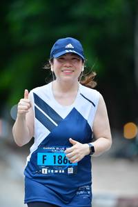 BIB: 186
                            <button type="button" onclick="openModal(4617814)" class="btn btn-primary btn-sm float-right btn-popup" data-toggle="modal" data-target=".modal-high-quality">
                        <i class="fas fa-shopping-cart"></i> Add to Cart
                    </button>
                                            <button type="button" onclick="isThisMe(4617814, true)" class="btn btn-success btn-sm float-right btn-popup btn-isme hidden" data-toggle="tooltip" data-placement="bottom" title="นี่คือรูปของคุณใช่ไหม คลิกที่นี่เพื่อเอาเข้าอัลบั้ม">
                        <i class="fas fa-plus"></i> Add to album
                    </button>
                    <button type="button" onclick="isThisMe(4617814, false)" class="btn btn-warning btn-sm float-right btn-popup btn-isnotme hidden">
                        <i class="fas fa-ban"></i> Remove from album
                    </button>