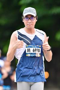 BIB: 6930
                            <button type="button" onclick="openModal(4687597)" class="btn btn-primary btn-sm float-right btn-popup" data-toggle="modal" data-target=".modal-high-quality">
                        <i class="fas fa-shopping-cart"></i> Add to Cart
                    </button>
                                            <button type="button" onclick="isThisMe(4687597, true)" class="btn btn-success btn-sm float-right btn-popup btn-isme hidden" data-toggle="tooltip" data-placement="bottom" title="นี่คือรูปของคุณใช่ไหม คลิกที่นี่เพื่อเอาเข้าอัลบั้ม">
                        <i class="fas fa-plus"></i> Add to album
                    </button>
                    <button type="button" onclick="isThisMe(4687597, false)" class="btn btn-warning btn-sm float-right btn-popup btn-isnotme hidden">
                        <i class="fas fa-ban"></i> Remove from album
                    </button>