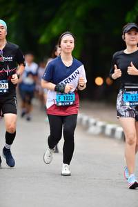 BIB: 976, 1023
                            <button type="button" onclick="openModal(4605512)" class="btn btn-primary btn-sm float-right btn-popup" data-toggle="modal" data-target=".modal-high-quality">
                        <i class="fas fa-shopping-cart"></i> Add to Cart
                    </button>
                                            <button type="button" onclick="isThisMe(4605512, true)" class="btn btn-success btn-sm float-right btn-popup btn-isme hidden" data-toggle="tooltip" data-placement="bottom" title="นี่คือรูปของคุณใช่ไหม คลิกที่นี่เพื่อเอาเข้าอัลบั้ม">
                        <i class="fas fa-plus"></i> Add to album
                    </button>
                    <button type="button" onclick="isThisMe(4605512, false)" class="btn btn-warning btn-sm float-right btn-popup btn-isnotme hidden">
                        <i class="fas fa-ban"></i> Remove from album
                    </button>