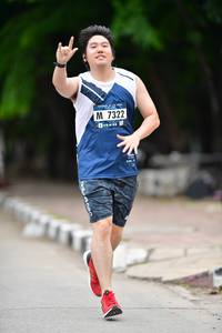 BIB: 7322
                            <button type="button" onclick="openModal(4592813)" class="btn btn-primary btn-sm float-right btn-popup" data-toggle="modal" data-target=".modal-high-quality">
                        <i class="fas fa-shopping-cart"></i> Add to Cart
                    </button>
                                            <button type="button" onclick="isThisMe(4592813, true)" class="btn btn-success btn-sm float-right btn-popup btn-isme hidden" data-toggle="tooltip" data-placement="bottom" title="นี่คือรูปของคุณใช่ไหม คลิกที่นี่เพื่อเอาเข้าอัลบั้ม">
                        <i class="fas fa-plus"></i> Add to album
                    </button>
                    <button type="button" onclick="isThisMe(4592813, false)" class="btn btn-warning btn-sm float-right btn-popup btn-isnotme hidden">
                        <i class="fas fa-ban"></i> Remove from album
                    </button>