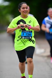 BIB: 1266
                            <button type="button" onclick="openModal(4603095)" class="btn btn-primary btn-sm float-right btn-popup" data-toggle="modal" data-target=".modal-high-quality">
                        <i class="fas fa-shopping-cart"></i> Add to Cart
                    </button>
                                            <button type="button" onclick="isThisMe(4603095, true)" class="btn btn-success btn-sm float-right btn-popup btn-isme hidden" data-toggle="tooltip" data-placement="bottom" title="นี่คือรูปของคุณใช่ไหม คลิกที่นี่เพื่อเอาเข้าอัลบั้ม">
                        <i class="fas fa-plus"></i> Add to album
                    </button>
                    <button type="button" onclick="isThisMe(4603095, false)" class="btn btn-warning btn-sm float-right btn-popup btn-isnotme hidden">
                        <i class="fas fa-ban"></i> Remove from album
                    </button>