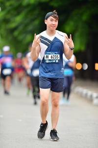 BIB: 6235
                            <button type="button" onclick="openModal(4608347)" class="btn btn-primary btn-sm float-right btn-popup" data-toggle="modal" data-target=".modal-high-quality">
                        <i class="fas fa-shopping-cart"></i> Add to Cart
                    </button>
                                            <button type="button" onclick="isThisMe(4608347, true)" class="btn btn-success btn-sm float-right btn-popup btn-isme hidden" data-toggle="tooltip" data-placement="bottom" title="นี่คือรูปของคุณใช่ไหม คลิกที่นี่เพื่อเอาเข้าอัลบั้ม">
                        <i class="fas fa-plus"></i> Add to album
                    </button>
                    <button type="button" onclick="isThisMe(4608347, false)" class="btn btn-warning btn-sm float-right btn-popup btn-isnotme hidden">
                        <i class="fas fa-ban"></i> Remove from album
                    </button>