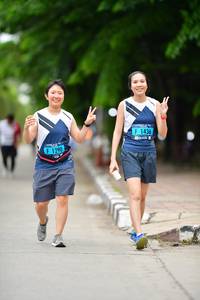 BIB: 1436, 1290
                            <button type="button" onclick="openModal(4600209)" class="btn btn-primary btn-sm float-right btn-popup" data-toggle="modal" data-target=".modal-high-quality">
                        <i class="fas fa-shopping-cart"></i> Add to Cart
                    </button>
                                            <button type="button" onclick="isThisMe(4600209, true)" class="btn btn-success btn-sm float-right btn-popup btn-isme hidden" data-toggle="tooltip" data-placement="bottom" title="นี่คือรูปของคุณใช่ไหม คลิกที่นี่เพื่อเอาเข้าอัลบั้ม">
                        <i class="fas fa-plus"></i> Add to album
                    </button>
                    <button type="button" onclick="isThisMe(4600209, false)" class="btn btn-warning btn-sm float-right btn-popup btn-isnotme hidden">
                        <i class="fas fa-ban"></i> Remove from album
                    </button>