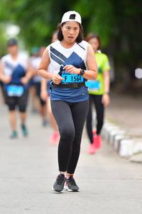 BIB: 1564
                            <button type="button" onclick="openModal(4704806)" class="btn btn-primary btn-sm float-right btn-popup" data-toggle="modal" data-target=".modal-high-quality">
                        <i class="fas fa-shopping-cart"></i> Add to Cart
                    </button>
                                            <button type="button" onclick="isThisMe(4704806, true)" class="btn btn-success btn-sm float-right btn-popup btn-isme hidden" data-toggle="tooltip" data-placement="bottom" title="นี่คือรูปของคุณใช่ไหม คลิกที่นี่เพื่อเอาเข้าอัลบั้ม">
                        <i class="fas fa-plus"></i> Add to album
                    </button>
                    <button type="button" onclick="isThisMe(4704806, false)" class="btn btn-warning btn-sm float-right btn-popup btn-isnotme hidden">
                        <i class="fas fa-ban"></i> Remove from album
                    </button>