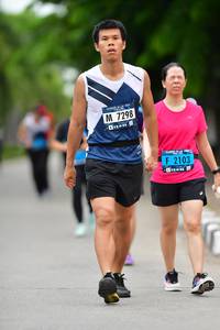 BIB: 7298, 2103
                            <button type="button" onclick="openModal(4702668)" class="btn btn-primary btn-sm float-right btn-popup" data-toggle="modal" data-target=".modal-high-quality">
                        <i class="fas fa-shopping-cart"></i> Add to Cart
                    </button>
                                            <button type="button" onclick="isThisMe(4702668, true)" class="btn btn-success btn-sm float-right btn-popup btn-isme hidden" data-toggle="tooltip" data-placement="bottom" title="นี่คือรูปของคุณใช่ไหม คลิกที่นี่เพื่อเอาเข้าอัลบั้ม">
                        <i class="fas fa-plus"></i> Add to album
                    </button>
                    <button type="button" onclick="isThisMe(4702668, false)" class="btn btn-warning btn-sm float-right btn-popup btn-isnotme hidden">
                        <i class="fas fa-ban"></i> Remove from album
                    </button>