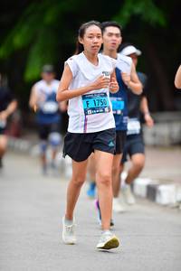 BIB: 1750
                            <button type="button" onclick="openModal(4608049)" class="btn btn-primary btn-sm float-right btn-popup" data-toggle="modal" data-target=".modal-high-quality">
                        <i class="fas fa-shopping-cart"></i> Add to Cart
                    </button>
                                            <button type="button" onclick="isThisMe(4608049, true)" class="btn btn-success btn-sm float-right btn-popup btn-isme hidden" data-toggle="tooltip" data-placement="bottom" title="นี่คือรูปของคุณใช่ไหม คลิกที่นี่เพื่อเอาเข้าอัลบั้ม">
                        <i class="fas fa-plus"></i> Add to album
                    </button>
                    <button type="button" onclick="isThisMe(4608049, false)" class="btn btn-warning btn-sm float-right btn-popup btn-isnotme hidden">
                        <i class="fas fa-ban"></i> Remove from album
                    </button>