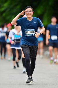 BIB: 8140
                            <button type="button" onclick="openModal(4686595)" class="btn btn-primary btn-sm float-right btn-popup" data-toggle="modal" data-target=".modal-high-quality">
                        <i class="fas fa-shopping-cart"></i> Add to Cart
                    </button>
                                            <button type="button" onclick="isThisMe(4686595, true)" class="btn btn-success btn-sm float-right btn-popup btn-isme hidden" data-toggle="tooltip" data-placement="bottom" title="นี่คือรูปของคุณใช่ไหม คลิกที่นี่เพื่อเอาเข้าอัลบั้ม">
                        <i class="fas fa-plus"></i> Add to album
                    </button>
                    <button type="button" onclick="isThisMe(4686595, false)" class="btn btn-warning btn-sm float-right btn-popup btn-isnotme hidden">
                        <i class="fas fa-ban"></i> Remove from album
                    </button>