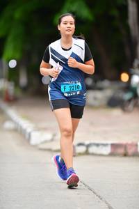 BIB: 2210
                            <button type="button" onclick="openModal(4597571)" class="btn btn-primary btn-sm float-right btn-popup" data-toggle="modal" data-target=".modal-high-quality">
                        <i class="fas fa-shopping-cart"></i> Add to Cart
                    </button>
                                            <button type="button" onclick="isThisMe(4597571, true)" class="btn btn-success btn-sm float-right btn-popup btn-isme hidden" data-toggle="tooltip" data-placement="bottom" title="นี่คือรูปของคุณใช่ไหม คลิกที่นี่เพื่อเอาเข้าอัลบั้ม">
                        <i class="fas fa-plus"></i> Add to album
                    </button>
                    <button type="button" onclick="isThisMe(4597571, false)" class="btn btn-warning btn-sm float-right btn-popup btn-isnotme hidden">
                        <i class="fas fa-ban"></i> Remove from album
                    </button>