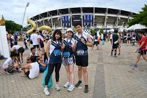 BIB: 1271, 431, 6092
                            <button type="button" onclick="openModal(4596124)" class="btn btn-primary btn-sm float-right btn-popup" data-toggle="modal" data-target=".modal-high-quality">
                        <i class="fas fa-shopping-cart"></i> Add to Cart
                    </button>
                                            <button type="button" onclick="isThisMe(4596124, true)" class="btn btn-success btn-sm float-right btn-popup btn-isme hidden" data-toggle="tooltip" data-placement="bottom" title="นี่คือรูปของคุณใช่ไหม คลิกที่นี่เพื่อเอาเข้าอัลบั้ม">
                        <i class="fas fa-plus"></i> Add to album
                    </button>
                    <button type="button" onclick="isThisMe(4596124, false)" class="btn btn-warning btn-sm float-right btn-popup btn-isnotme hidden">
                        <i class="fas fa-ban"></i> Remove from album
                    </button>