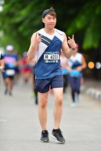 BIB: 6235
                            <button type="button" onclick="openModal(4686382)" class="btn btn-primary btn-sm float-right btn-popup" data-toggle="modal" data-target=".modal-high-quality">
                        <i class="fas fa-shopping-cart"></i> Add to Cart
                    </button>
                                            <button type="button" onclick="isThisMe(4686382, true)" class="btn btn-success btn-sm float-right btn-popup btn-isme hidden" data-toggle="tooltip" data-placement="bottom" title="นี่คือรูปของคุณใช่ไหม คลิกที่นี่เพื่อเอาเข้าอัลบั้ม">
                        <i class="fas fa-plus"></i> Add to album
                    </button>
                    <button type="button" onclick="isThisMe(4686382, false)" class="btn btn-warning btn-sm float-right btn-popup btn-isnotme hidden">
                        <i class="fas fa-ban"></i> Remove from album
                    </button>