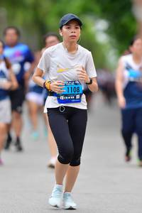 BIB: 1108
                            <button type="button" onclick="openModal(4705164)" class="btn btn-primary btn-sm float-right btn-popup" data-toggle="modal" data-target=".modal-high-quality">
                        <i class="fas fa-shopping-cart"></i> Add to Cart
                    </button>
                                            <button type="button" onclick="isThisMe(4705164, true)" class="btn btn-success btn-sm float-right btn-popup btn-isme hidden" data-toggle="tooltip" data-placement="bottom" title="นี่คือรูปของคุณใช่ไหม คลิกที่นี่เพื่อเอาเข้าอัลบั้ม">
                        <i class="fas fa-plus"></i> Add to album
                    </button>
                    <button type="button" onclick="isThisMe(4705164, false)" class="btn btn-warning btn-sm float-right btn-popup btn-isnotme hidden">
                        <i class="fas fa-ban"></i> Remove from album
                    </button>