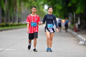 BIB: 2650, 2643
                            <button type="button" onclick="openModal(4594206)" class="btn btn-primary btn-sm float-right btn-popup" data-toggle="modal" data-target=".modal-high-quality">
                        <i class="fas fa-shopping-cart"></i> Add to Cart
                    </button>
                                            <button type="button" onclick="isThisMe(4594206, true)" class="btn btn-success btn-sm float-right btn-popup btn-isme hidden" data-toggle="tooltip" data-placement="bottom" title="นี่คือรูปของคุณใช่ไหม คลิกที่นี่เพื่อเอาเข้าอัลบั้ม">
                        <i class="fas fa-plus"></i> Add to album
                    </button>
                    <button type="button" onclick="isThisMe(4594206, false)" class="btn btn-warning btn-sm float-right btn-popup btn-isnotme hidden">
                        <i class="fas fa-ban"></i> Remove from album
                    </button>