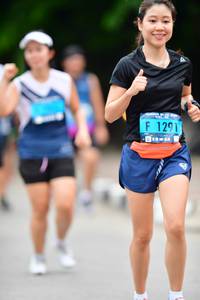 BIB: 1291
                            <button type="button" onclick="openModal(4611801)" class="btn btn-primary btn-sm float-right btn-popup" data-toggle="modal" data-target=".modal-high-quality">
                        <i class="fas fa-shopping-cart"></i> Add to Cart
                    </button>
                                            <button type="button" onclick="isThisMe(4611801, true)" class="btn btn-success btn-sm float-right btn-popup btn-isme hidden" data-toggle="tooltip" data-placement="bottom" title="นี่คือรูปของคุณใช่ไหม คลิกที่นี่เพื่อเอาเข้าอัลบั้ม">
                        <i class="fas fa-plus"></i> Add to album
                    </button>
                    <button type="button" onclick="isThisMe(4611801, false)" class="btn btn-warning btn-sm float-right btn-popup btn-isnotme hidden">
                        <i class="fas fa-ban"></i> Remove from album
                    </button>