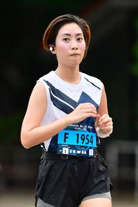 BIB: 1954
                            <button type="button" onclick="openModal(4688134)" class="btn btn-primary btn-sm float-right btn-popup" data-toggle="modal" data-target=".modal-high-quality">
                        <i class="fas fa-shopping-cart"></i> Add to Cart
                    </button>
                                            <button type="button" onclick="isThisMe(4688134, true)" class="btn btn-success btn-sm float-right btn-popup btn-isme hidden" data-toggle="tooltip" data-placement="bottom" title="นี่คือรูปของคุณใช่ไหม คลิกที่นี่เพื่อเอาเข้าอัลบั้ม">
                        <i class="fas fa-plus"></i> Add to album
                    </button>
                    <button type="button" onclick="isThisMe(4688134, false)" class="btn btn-warning btn-sm float-right btn-popup btn-isnotme hidden">
                        <i class="fas fa-ban"></i> Remove from album
                    </button>