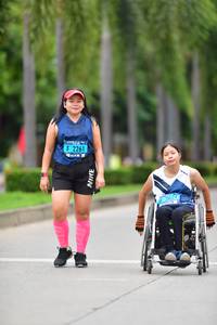 BIB: 2261
                            <button type="button" onclick="openModal(4593512)" class="btn btn-primary btn-sm float-right btn-popup" data-toggle="modal" data-target=".modal-high-quality">
                        <i class="fas fa-shopping-cart"></i> Add to Cart
                    </button>
                                            <button type="button" onclick="isThisMe(4593512, true)" class="btn btn-success btn-sm float-right btn-popup btn-isme hidden" data-toggle="tooltip" data-placement="bottom" title="นี่คือรูปของคุณใช่ไหม คลิกที่นี่เพื่อเอาเข้าอัลบั้ม">
                        <i class="fas fa-plus"></i> Add to album
                    </button>
                    <button type="button" onclick="isThisMe(4593512, false)" class="btn btn-warning btn-sm float-right btn-popup btn-isnotme hidden">
                        <i class="fas fa-ban"></i> Remove from album
                    </button>