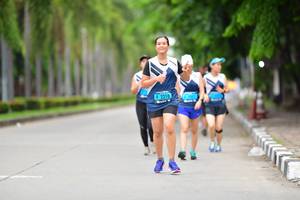 BIB: 2210
                            <button type="button" onclick="openModal(4597533)" class="btn btn-primary btn-sm float-right btn-popup" data-toggle="modal" data-target=".modal-high-quality">
                        <i class="fas fa-shopping-cart"></i> Add to Cart
                    </button>
                                            <button type="button" onclick="isThisMe(4597533, true)" class="btn btn-success btn-sm float-right btn-popup btn-isme hidden" data-toggle="tooltip" data-placement="bottom" title="นี่คือรูปของคุณใช่ไหม คลิกที่นี่เพื่อเอาเข้าอัลบั้ม">
                        <i class="fas fa-plus"></i> Add to album
                    </button>
                    <button type="button" onclick="isThisMe(4597533, false)" class="btn btn-warning btn-sm float-right btn-popup btn-isnotme hidden">
                        <i class="fas fa-ban"></i> Remove from album
                    </button>